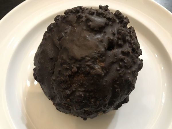ブラックサンダーチョコクッキーシュー